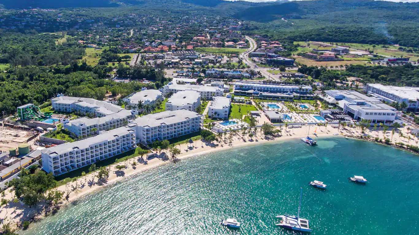Hotel Riu Montego Bay Airport Transfer All Season Tours Jamaica